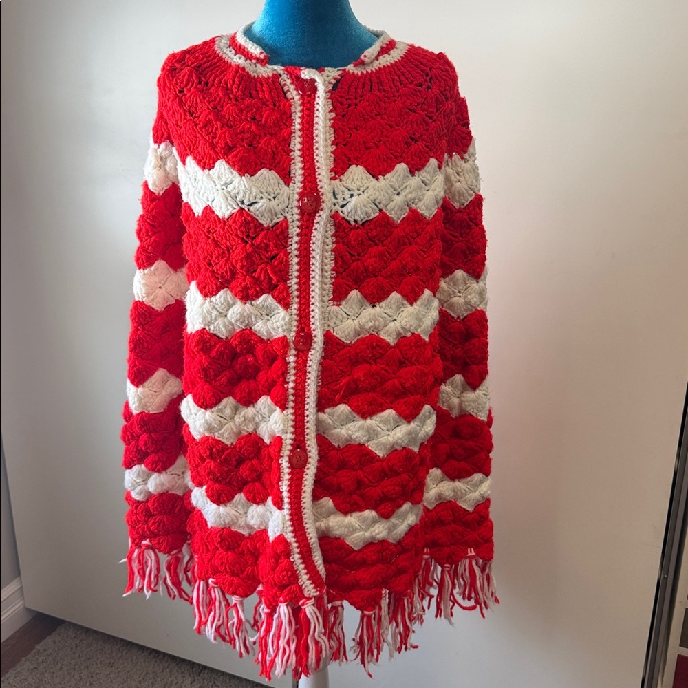 ❤️🤍Vintage handmade red and white striped crochet cardigan poncho with fringe.